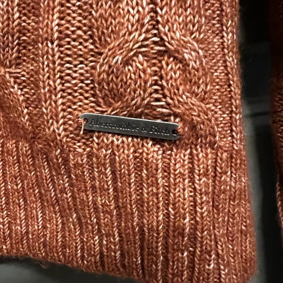 XXS Abercrombie and Fitch Turtleneck Sweater - Picture 3 of 3